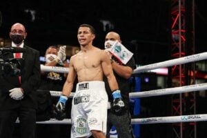 Results: Arroyo overpowers Rodriguez for fifth round stoppage, wins interim WBC belt