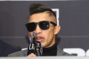 Martinez Moving Up To Super Flyweight Next Year; Wants Estrada, Chocolatito, Sor Rungvisai