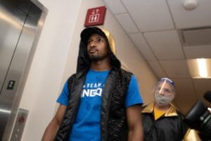 Carlos Gongora vs. Christopher Pearson on Andrade-Williams Cards