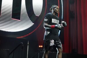 Ronald Ellis: David Benavidez Never Hurt Me, I Wanted To Finish The Fight!