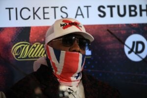 Chisora threatens to pull out of Parker fight if he’s forced to walk out first