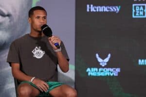Devin Haney: It Was a Good Shot - But I Wasn't Hurt, I Didn't Get Dropped!