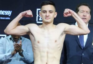 Ricardo Sandoval Takes Out Jay Harris in Eight of IBF Eliminator