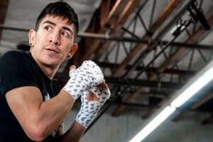 Leo Santa Cruz Wants To Resume Career At 126, Fight Gary Russell Jr. In Unification Bout