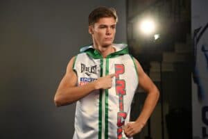 Hopey Price Batters Zahid Hussain For Stoppage in Two Rounds