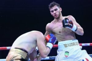 Mathieu Bauderlique Stops Igor Mikhalkin in Seven Rounds