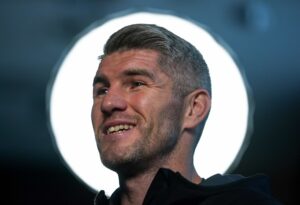 Liam Smith Drops Anthony Fowler Twice, Stops Him in Eight