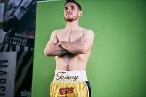 Thomas Patrick Ward vs. Leonardo Padilla Tops MTK Card on November 13