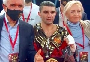 Artem Dalakian Breaks Down, Drops, Stops Luis Concepcion in Nine