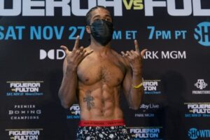 Gary Antonio Russell Edges Alexandro Santiago With Majority Decision