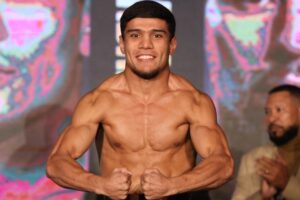Murodjon Akhmadaliev Works Hard To Decision a Tough Jose Velasquez