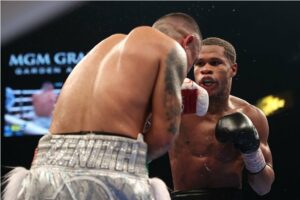 Devin Haney decisions Joseph Diaz Jr., defends WBC lightweight title