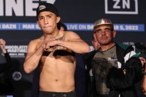 UPDATE: Martinez misses weight, Chocolatito fight hinges on Saturday morning weigh-in