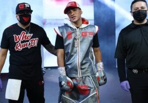 Gabe Flores Jr. Fends Off Abraham Montoya, Wins 10-Rounder By Majority Decision