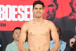 Gilberto Ramirez Drops, Stops Dominic Boesel In Fourth, Becomes Mandatory To Bivol