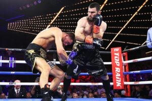 Bradley: Beterbiev took advantage of inexperience Smith, unsure if he has edge over Bivol