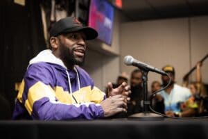 Mayweather vs. Asakura Exhibition Confirmed For September in Japan; Date, Location, Rules To Come