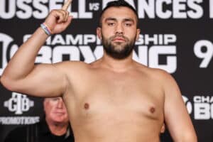Ali Eren Demirezen Outworks Adam Kownacki To Secure Decision Win