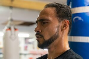 Thurman Considers Catchweight Fight With Lara, Expects To Return In October