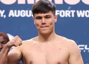 Bektemir Melikuziev Floors Sladan Janjanin Three Times in 3rd Round Stoppage