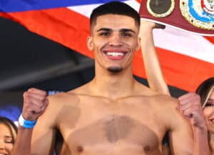 Xander Zayas Floors Elias Espadas Twice, Scores 5th Round Stoppage In Las Vegas
