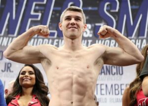 Liam Smith defeats disappointing Hassan Mwakinyo in Liverpool