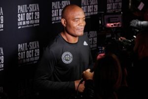Arizona commission to meet regarding Silva’s eligibility to fight Paul on Saturday