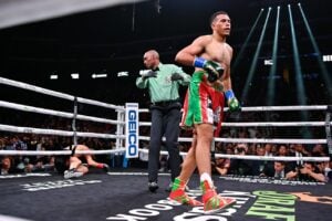 Benavidez vs Uzcategui shelved after “public backlash”