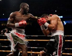 Terence Crawford KOs David Avanesyan in six, retains WBO welterweight title
