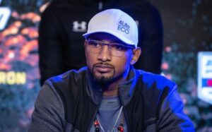 Carlos Gongora goes for his slice of the American dream against Christian Mbilli