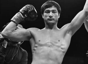 Otabek Kholmatov Blasts Thomas Patrick Ward in Five, Lee McGregor Wins