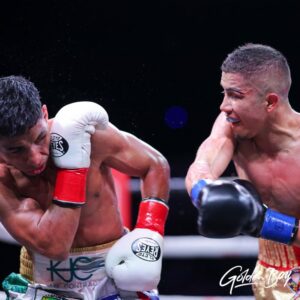 Angelino Cordova upsets ex-champ Angel Acosta, wins by unanimous decision