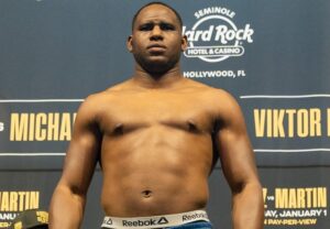 Frank Sanchez Drops Daniel Martz Three Times, Scores First Round Knockout