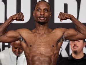 Kenneth Sims Edges Batyr Akhmedov By Majority Decision in Fire-Fight