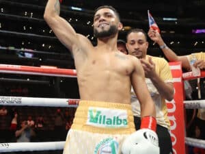 Collazo Stops Jerusalem After 7th Round, Becomes WBO 105-Pound Champ In 7th Fight