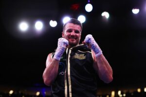 Fowler retires from boxing at age 32