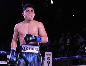 Jojo Diaz dominates Jerry Perez over ten rounds in San Antonio