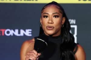 Alycia Baumgardner Anxiously Wants To Tap Amanda Serrano's Chin