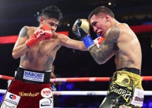 Navarrete Unconcerned About Hand Injury In Valdez Win: I Should Be Fine In a Couple Of Days