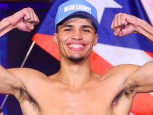 Xander Zayas Scores Two Knockdowns, Stops Bloodied Roberto Valenzuela Jr. In 5th Round