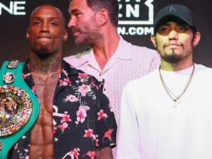 O'Shaquie Foster, Rocky Hernandez Make Weight For WBC Title Fight In Cancun