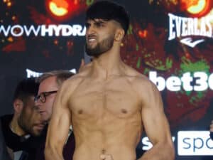 Adam Azim Drops Franck Petitjean Twice, Stops Him in Tenth For EBU Title