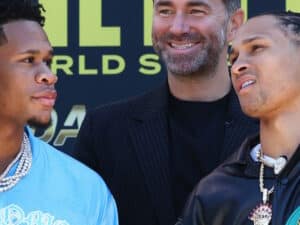 Liam Paro: Haney Beats Prograis, The Way To Trouble Haney is Fast Feet Like Loma