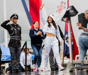 Yokasta Valle defeats Anabel Ortiz to defend titles, calls out Seniesa Estrada