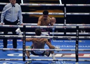 Jordan Gill scores upset 7th round stoppage over Mick Conlan in Belfast