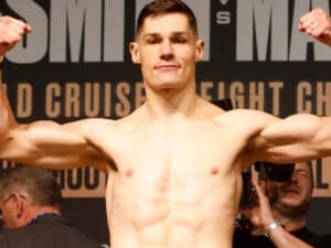 Chris Billam-Smith Overcomes Tough Moments, Breaks Down and Stops Mateusz Masternak