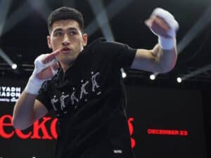 Dmitry Bivol on Arthur: A Very Good Challenge To Check My Skills Against Such a Good Boxer