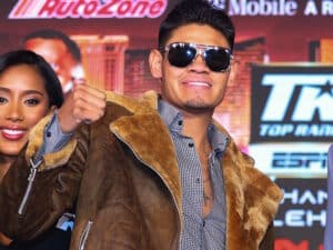 Emanuel Navarrete Undergoes Left Hand Surgery