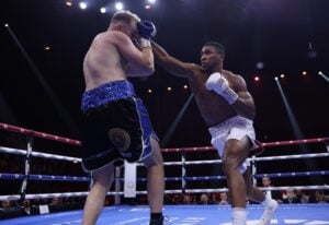 Lennox Lewis on Joshua's TKO of Wallin: I Couldn’t Really Judge With This Fight if He’s Back or Not