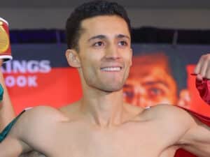 Rafael Espinoza Trades Knockdowns With Robeisy Ramirez, Takes Majority Decision To Win WBO Title